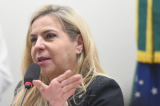 Ex-prefeita de Fortaleza é barrada de acessar palco com Lula: ‘Basta de violência política’