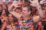 Ministro diz que pagou carnaval com dinheiro próprio e assessores devolveram verba