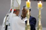 Tratado como “anticristo”, Dino celebrou posse em Catedral e com citações bíblicas Tratado como “anticristo”, Dino celebrou posse em Catedral e com citações bíblicas