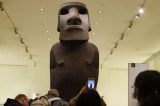 ‘Devolvam o moai’: chilenos exigem que Museu Britânico entregue estátua da Ilha de Páscoa