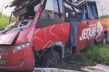 Criança de 4 meses sobrevive a acidente envolvendo micro-ônibus na BR-324