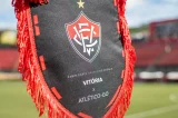 Ex-jogador faz revelação sobre atleta do Vitória: “Chegando bêbado”