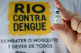 Com doses próximas do vencimento, Saúde amplia vacinação contra dengue