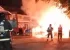 VÍDEO: Barracas pegam fogo em centro de cidade baiana; suspeita é que incêndio seja criminoso