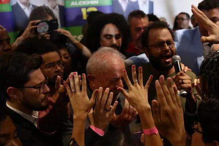 Lula diz que não foi à Marcha para Jesus para não ‘passar ideia de que quer tirar proveito político’ da fé