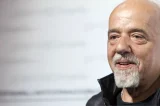 Paulo Coelho relata prisão e tortura e conta como foi salvo por Hildegard Angel e Roberto Menescal