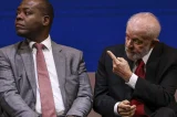 Quando exposto, Lula nunca sabe de nada