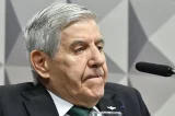 Depois de Braga Netto, Heleno deve ser o próximo alvo da PF, avalia cúpula das Forças Armadas