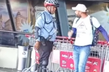 Vigilante do Aeroporto do Recife é filmado agredindo vendedor ambulante com cassetete