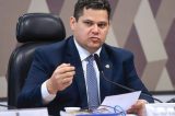 Alcolumbre pressionado