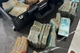 Chefe de núcleo que investiga o PCC é preso com R$ 200 mil em casa