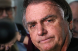 Inelegível até 2030, Bolsonaro abre empresa para vender óculos, calçados e roupas