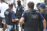 Policiais baianos são demitidos por agressão a mulheres Policiais baianos são demitidos por agressão a mulheres