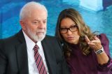 Abacaxi doméstico para Lula descascar