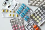 Reajuste máximo no preço dos medicamentos em 2025 fica em 5%