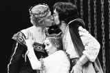 O caso de amor gay por trás de crise na monarquia britânica no século 14