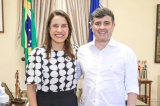 Enfim, despertou do sono     