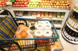 Ganho de trabalhador mais pobre supera inflação de alimentos, mas não beneficia Lula