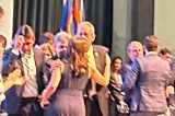 Raquel Lyra e Álvaro se provocam na abertura no Congresso da Amupe Raquel Lyra e Álvaro se provocam na abertura no Congresso da Amupe