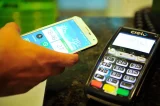 Novo vírus pode clonar cartão pelo celular; veja como funciona