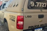 Homem é preso por suspeita de agarrar e perseguir colega de trabalho