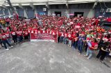 Sindicato dos professores municipais faz protesto e rejeita proposta da prefeitura