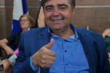 Prefeito de Petrolândia anuncia bolsa auxílio para pais de crianças autistas