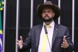 Deputado propõe uso obrigatório das cores da bandeira no uniforme da Seleção Deputado propõe uso obrigatório das cores da bandeira no uniforme da Seleção