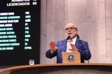 Waldemar Borges denuncia novo contrato sem licitação do Governo de Pernambuco com a Andelivros