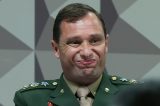 Delator da trama golpista, Cid pede para deixar o Exército