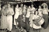 Velho Januário e Dona Santana tocando para Luiz
