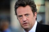 Médico acusado por overdose do ator Matthew Perry se declara culpado