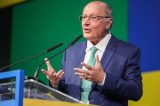 Brasil quer negociação “urgente”, diz Alckmin; CNI vê “perde-perde”