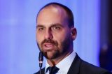 Eduardo Bolsonaro diz que STF bloqueou contas de sua mulher