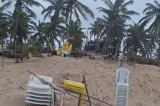 Vídeo: após demolição, dono de barraca é impedido de trabalhar na praia