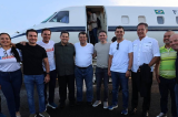 Vergonha! Hugo Motta, Alcolumbre e Barroso usam aviões da FAB para ir ao Festival de Parintins, no Amazonas Vergonha! Hugo Motta, Alcolumbre e Barroso usam aviões da FAB para ir ao Festival de Parintins, no Amazonas