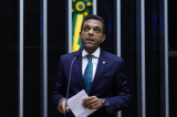 Deputado que xingou Alexandre de Moraes busca acordo para escapar do xilindró Deputado que xingou Alexandre de Moraes busca acordo para escapar do xilindró