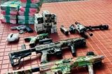 Armas, drogas e granadas são apreendidas em ônibus na BR-116