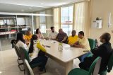 Representantes da gestão municipal e da APLB Sindicato discutem pautas da Educação