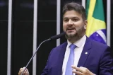 Corregedor livra deputados de punição em massa após obstrução