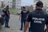 Ex-funcionária de hospital na Bahia é presa por aplicar golpes em pacientes Ex-funcionária de hospital na Bahia é presa por aplicar golpes em pacientes