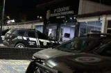 Jovem é preso em flagrante por feminicídio após matar namorada por esganadura Jovem é preso em flagrante por feminicídio após matar namorada por esganadura