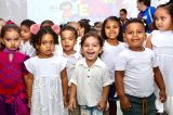 Estudantes da EMEI Maria Suely Medrado recebem kits de livros do Juá Literária