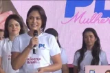 Michelle Bolsonaro choraminga em evento do PL: “Galego está em casa”