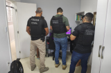 Adolescente é alvo de busca e apreensão por suspeita de armazenar pornografia infantil Adolescente é alvo de busca e apreensão por suspeita de armazenar pornografia infantil