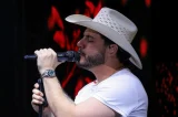 Sertanejo famoso compra vaca de R$ 17 milhões