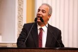 O drama de Ciro Coelho O drama de Ciro Coelho