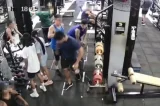 Homem leva quatro pontos após ser agredido com barra de ferro em academia