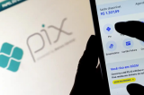 “Fake news”: Receita desmente monitoramento de Pix acima de R$ 5 mil “Fake news”: Receita desmente monitoramento de Pix acima de R$ 5 mil