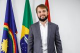 TCE vê sobrepreço de R$ 18 milhões e suspende licitação de secretaria comandada por primo de Raquel